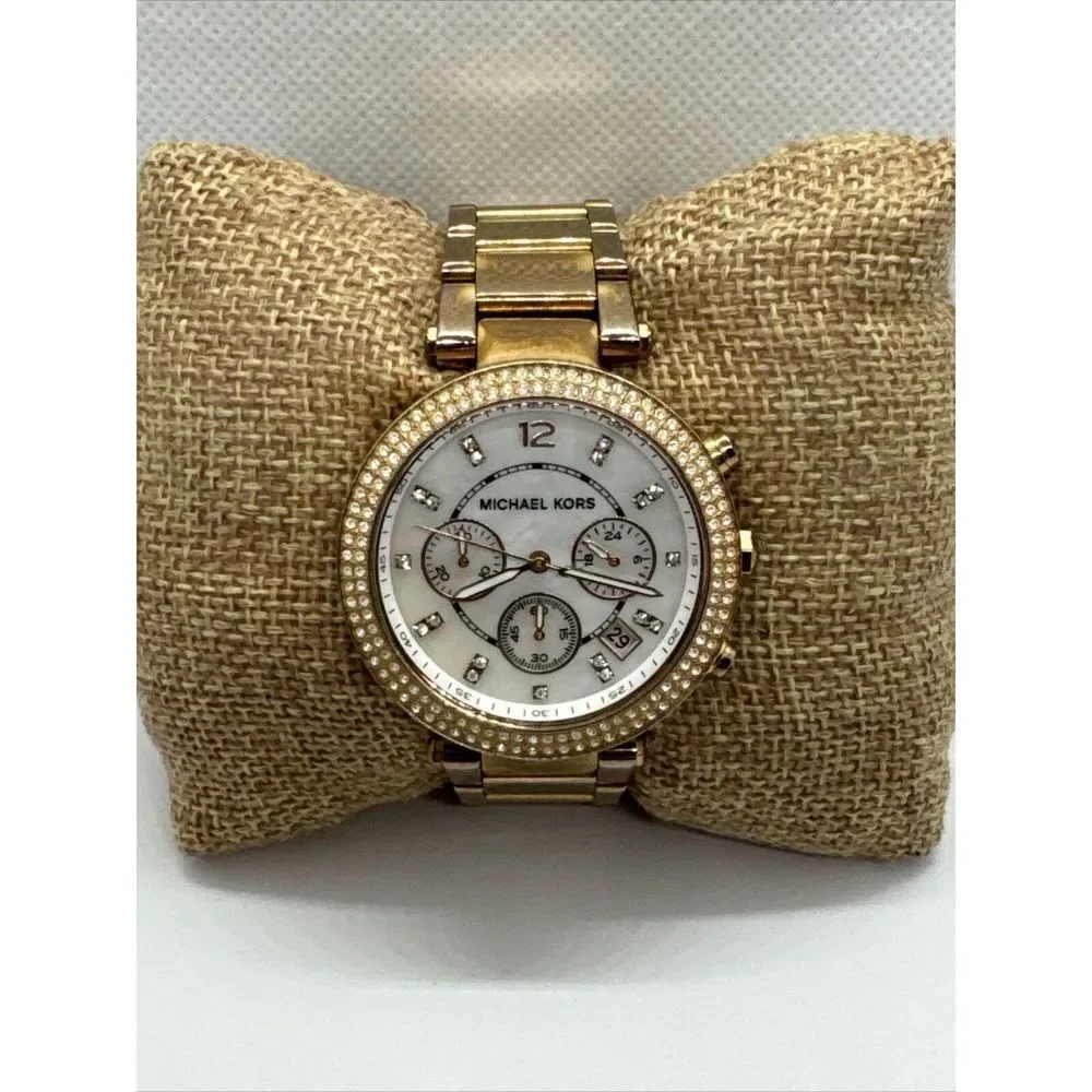 Michael Kors Parker MK5491 Women's Gold Stainless Steel Analog Dial Watch JNA450